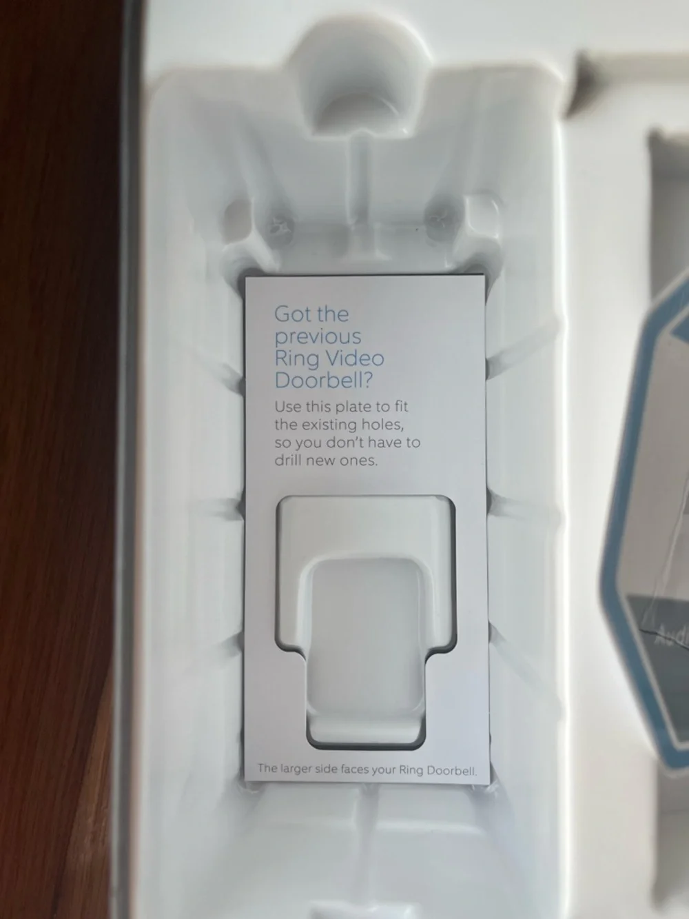Ring Video Doorbell 2 Box – silver and brown plate covers